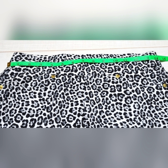 NWOT Michael Michael Kors Textured Animal Print Pants Size Small - Picture 3 of 6